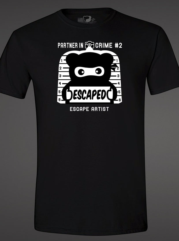 Partner in Crime #2 THE ESCAPE ARTIST - Unisex T-shirt - Black